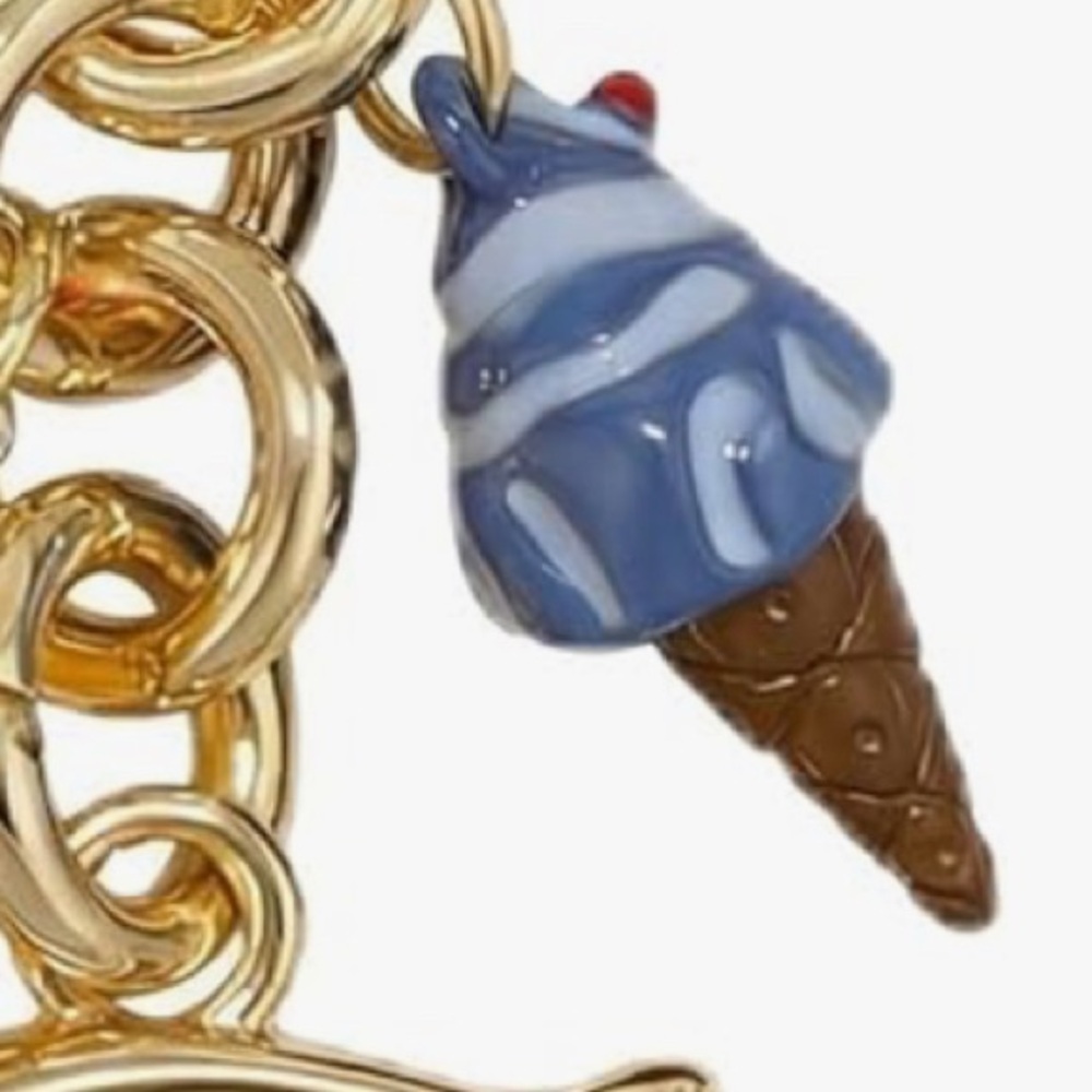 Adorable Coach C Logo Charm Keychain Bag charm with Gold Accents - Picture 5 of 5